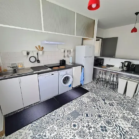 Aigue Marine Et Coquelicot Apartment Jonzac Exterior photo