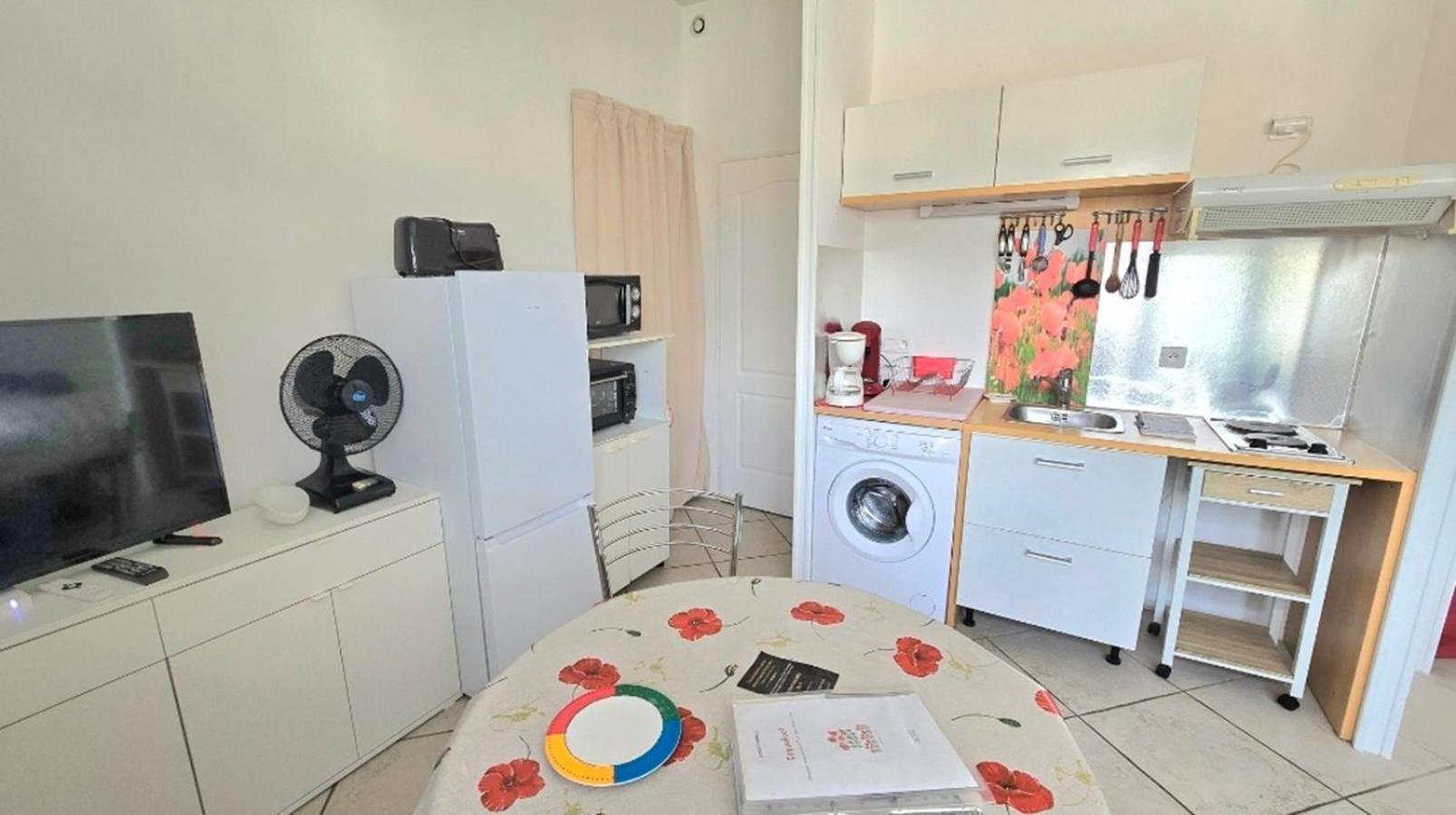 Aigue Marine Et Coquelicot Appartement Jonzac
